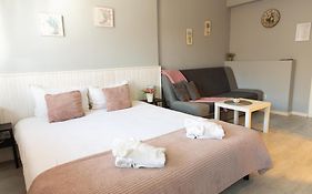 La Piazza Hotel